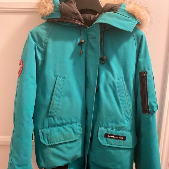 SOLD Women's Teal Canada Goose Bomber - Picture 1 of 4